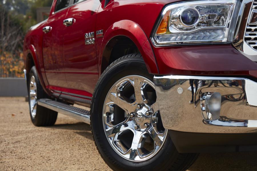 Детали экстерьера Ram 1500 Laramie Crew Cab (DS) 2018 года  (AU) (фото 25 из 52)